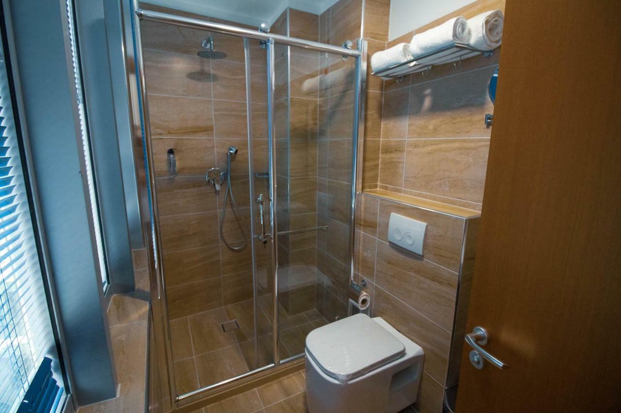 Albanopolis Hotel Tirana Zewnętrze zdjęcie