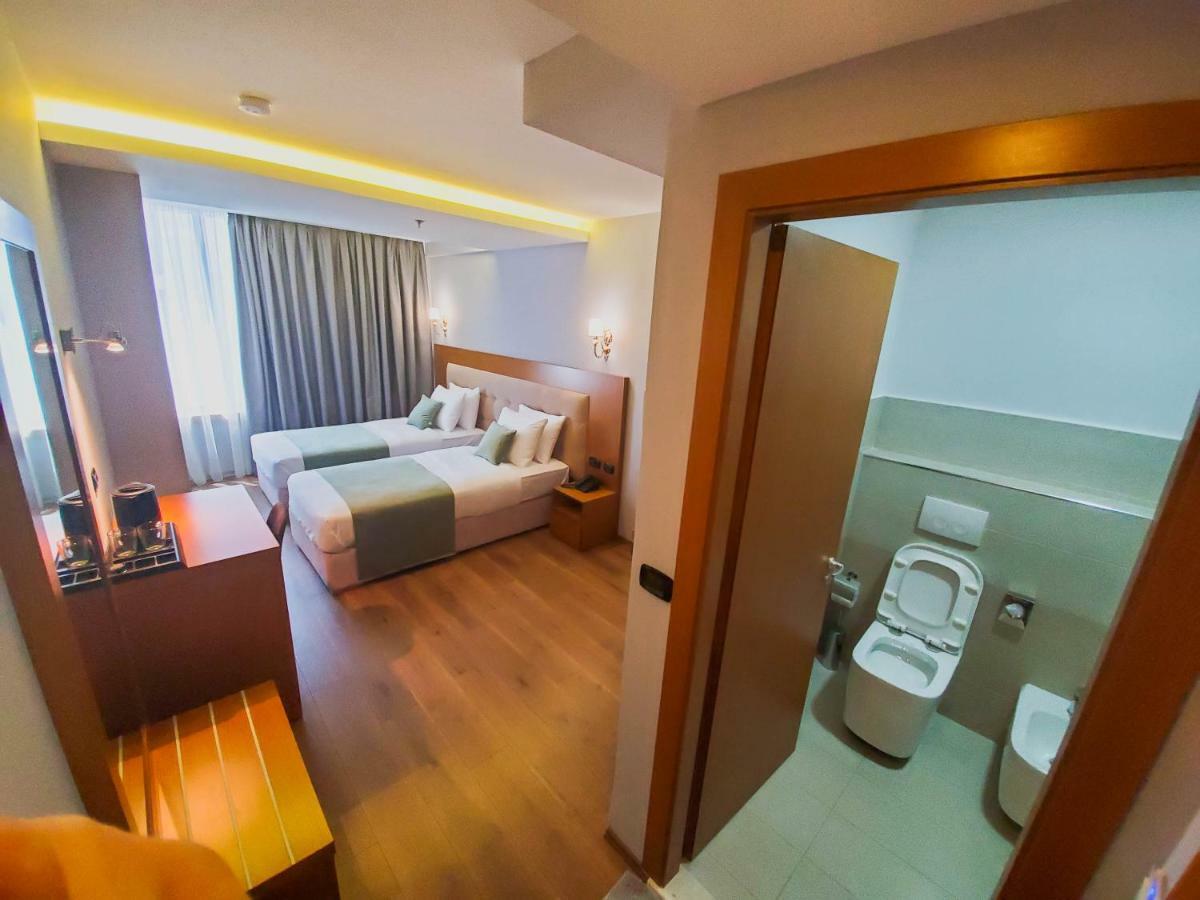 Albanopolis Hotel Tirana Zewnętrze zdjęcie